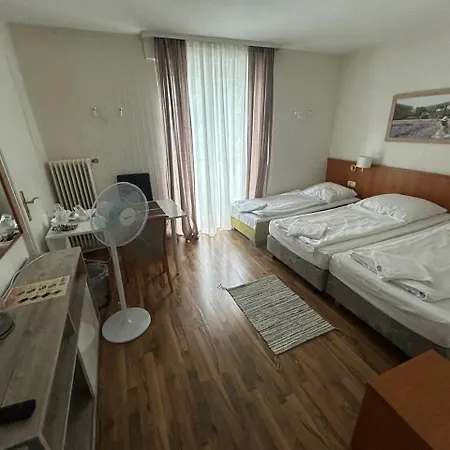 West End Appartement *